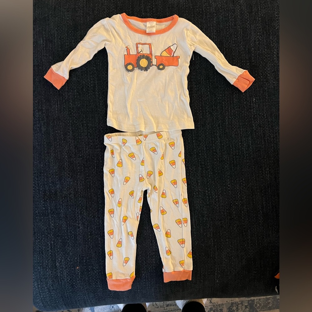 Modern Kids Halloween Pajamas 24 months